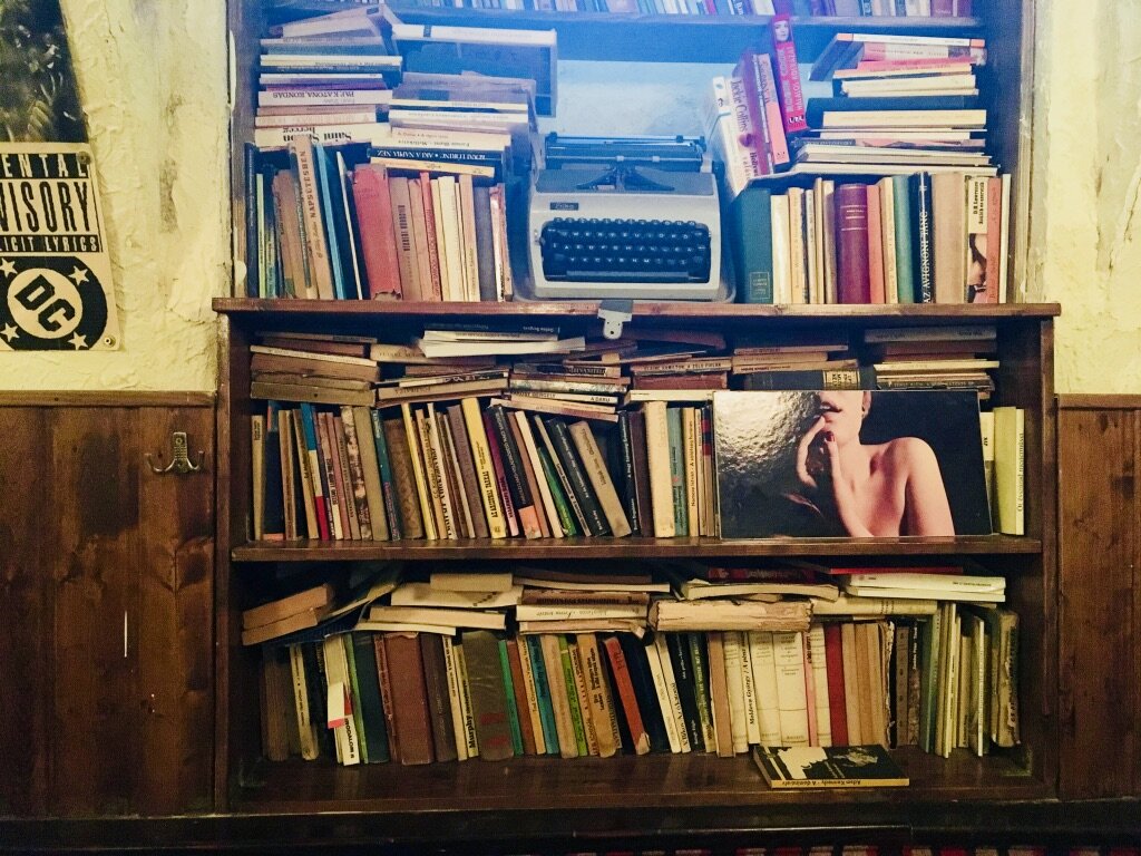 Hungarian Books